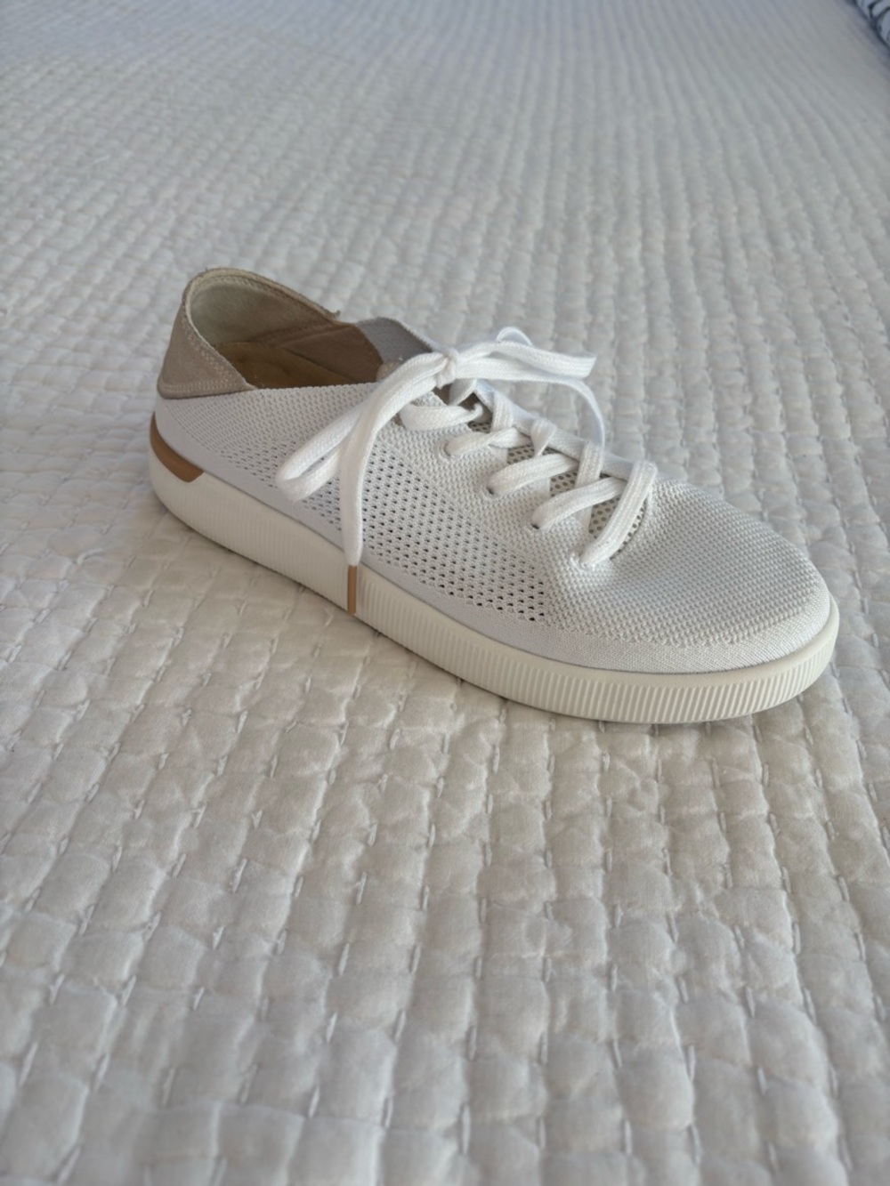 REEF Neptune White/vintage Knit Sneaker Women’s Size 11